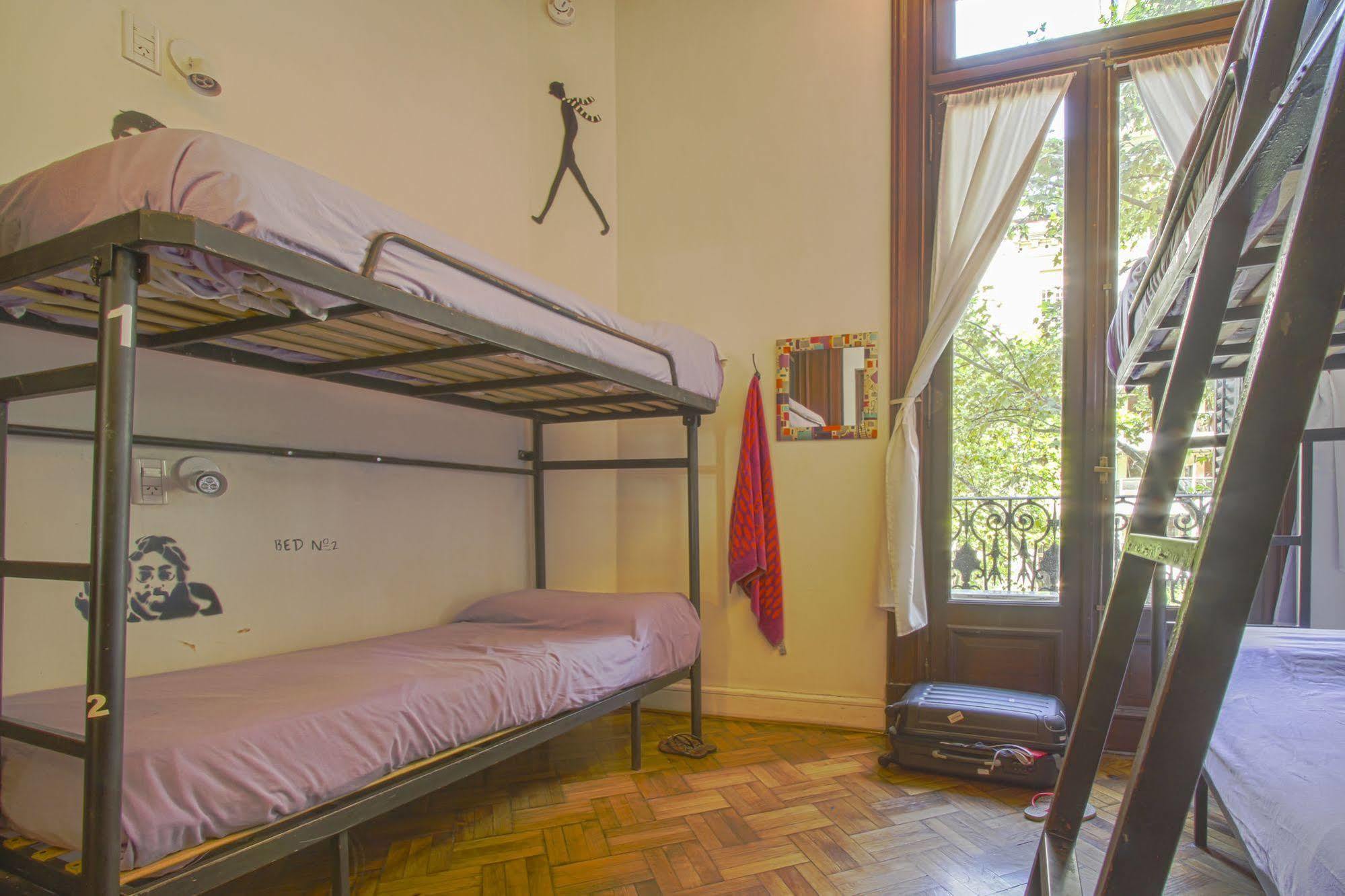 Milhouse Hostel Hipo Buenos Aires Exterior photo